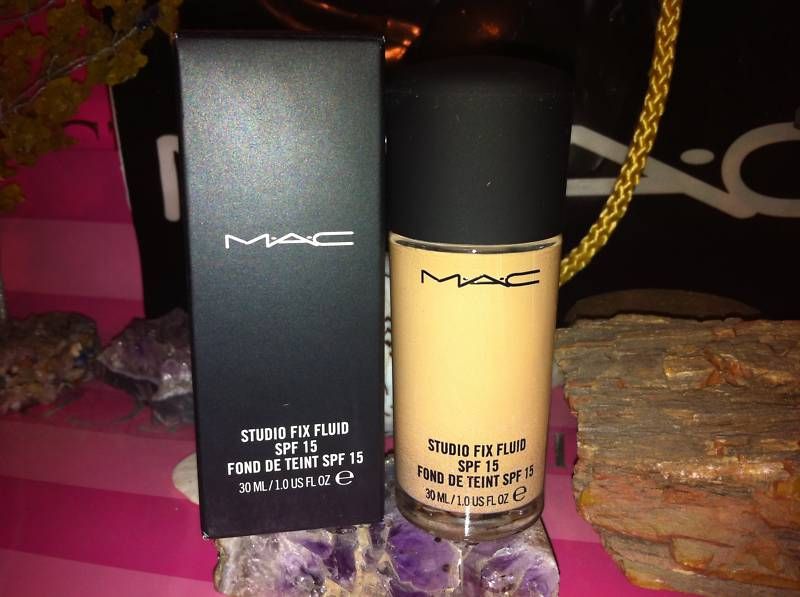 MAC STUDIO FIX FLUID FOUNDATION  NW45  NEWINBOX SPF15  