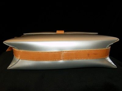 NWT~MAXX~NEW YORK~S SILVER BAG/PURSE~$125  